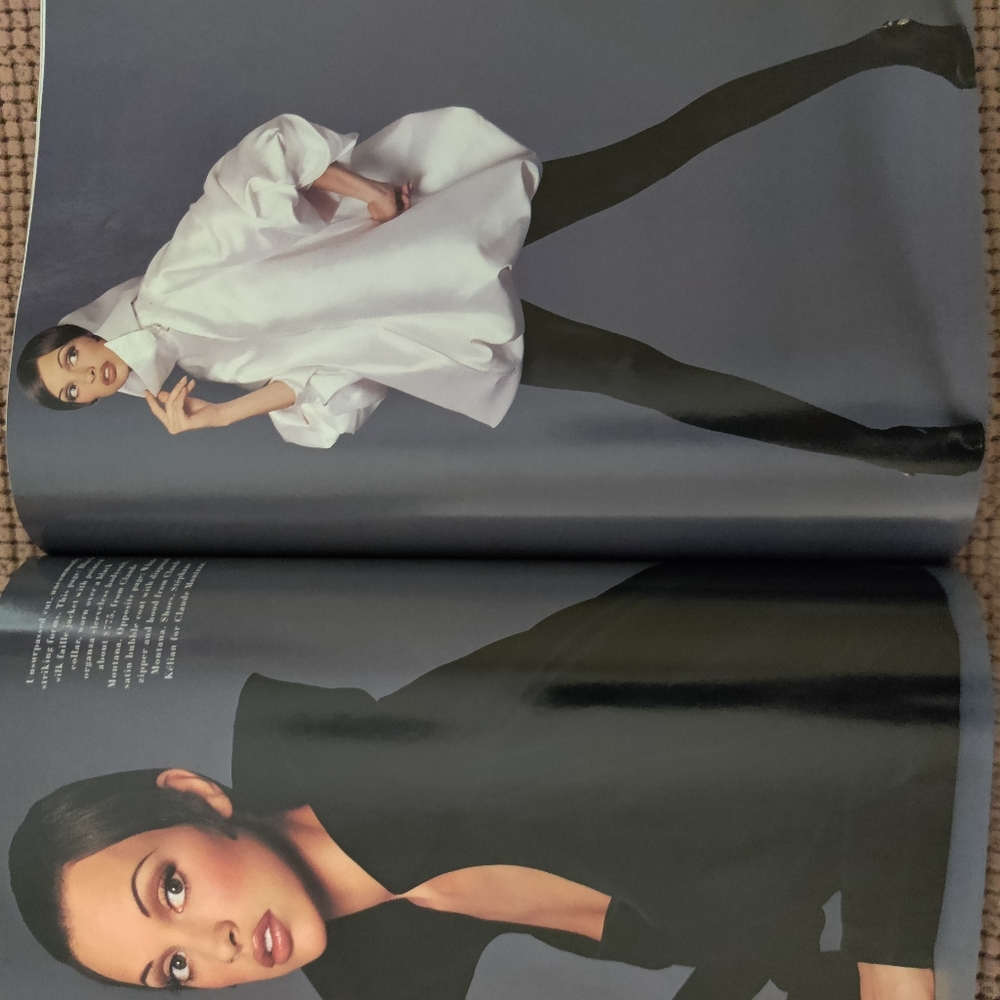 1992 Harper's Bazaar Magazine - November Issue - Picture 11 of 17